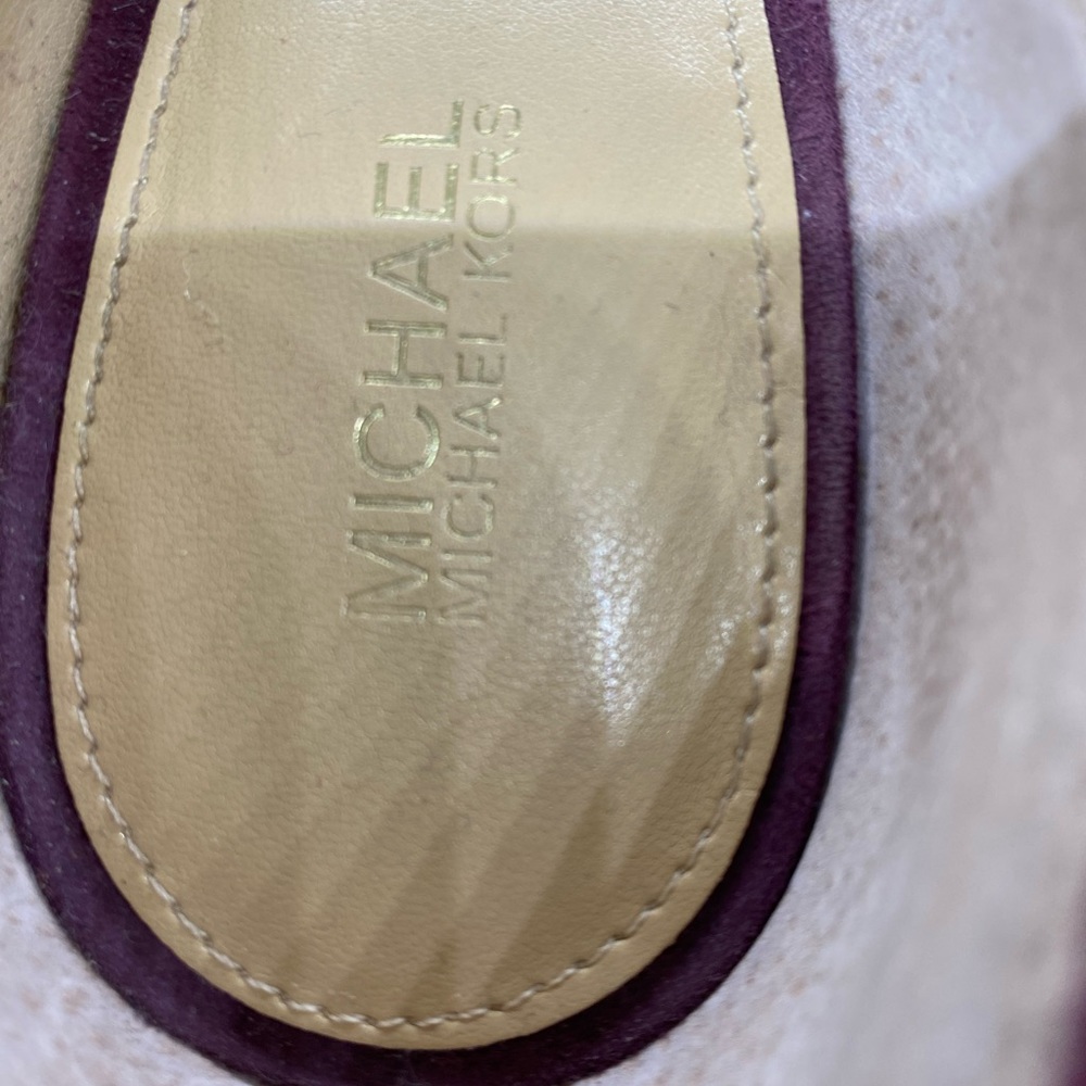 Michael Kors Suede Heels Raspberry - Picture 3 of 10